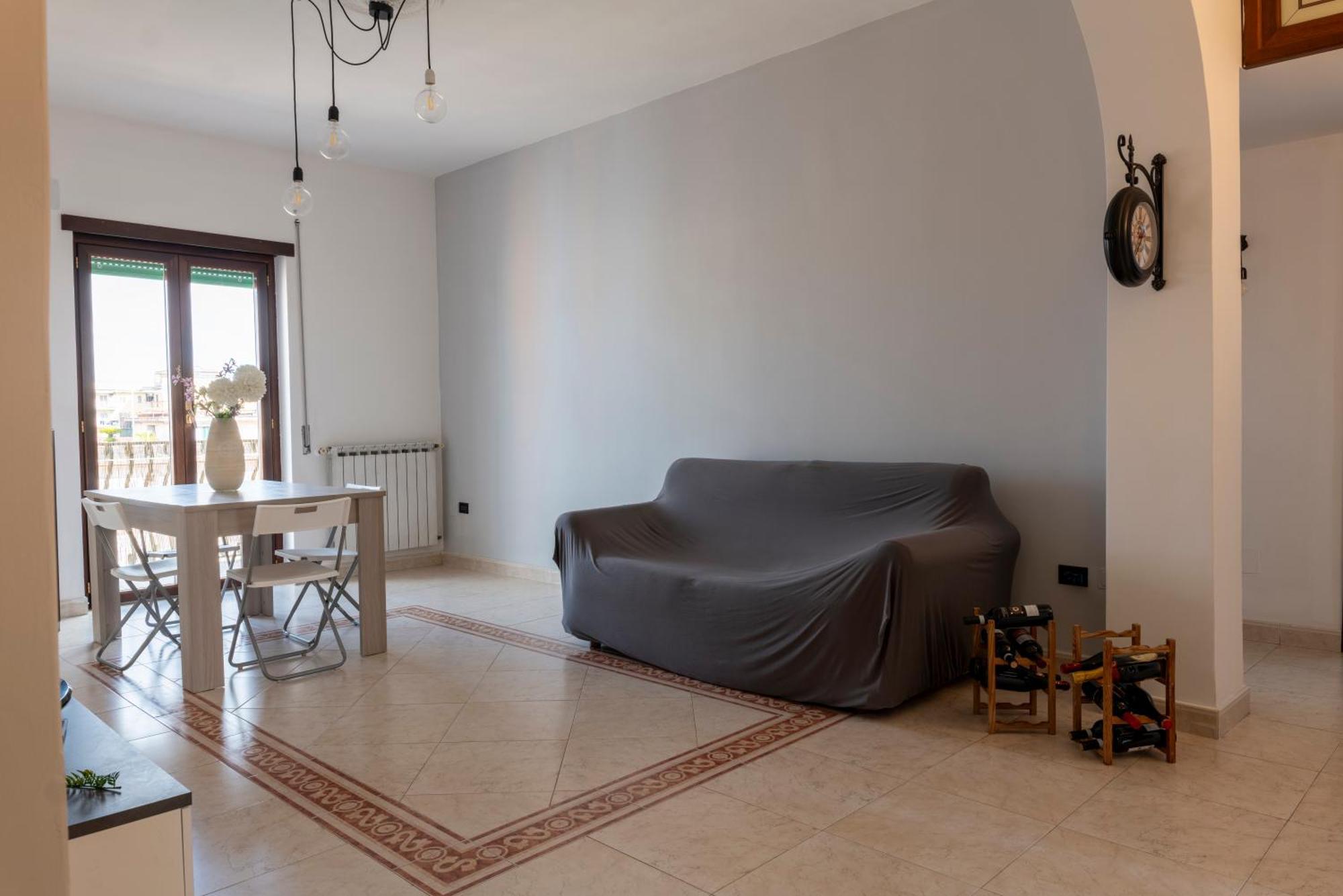 Saba'S House Apartment Naples Luaran gambar