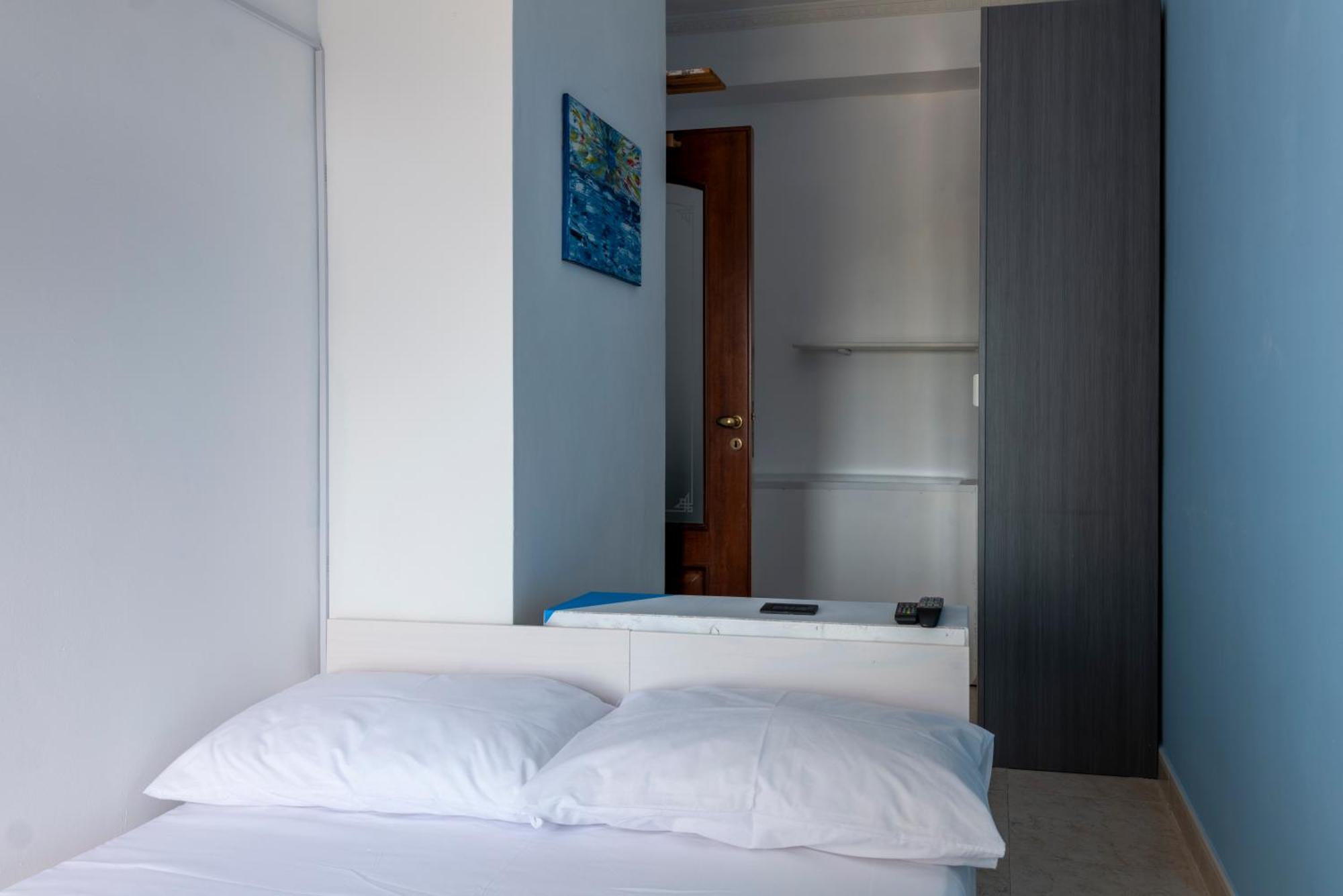 Saba'S House Apartment Naples Luaran gambar
