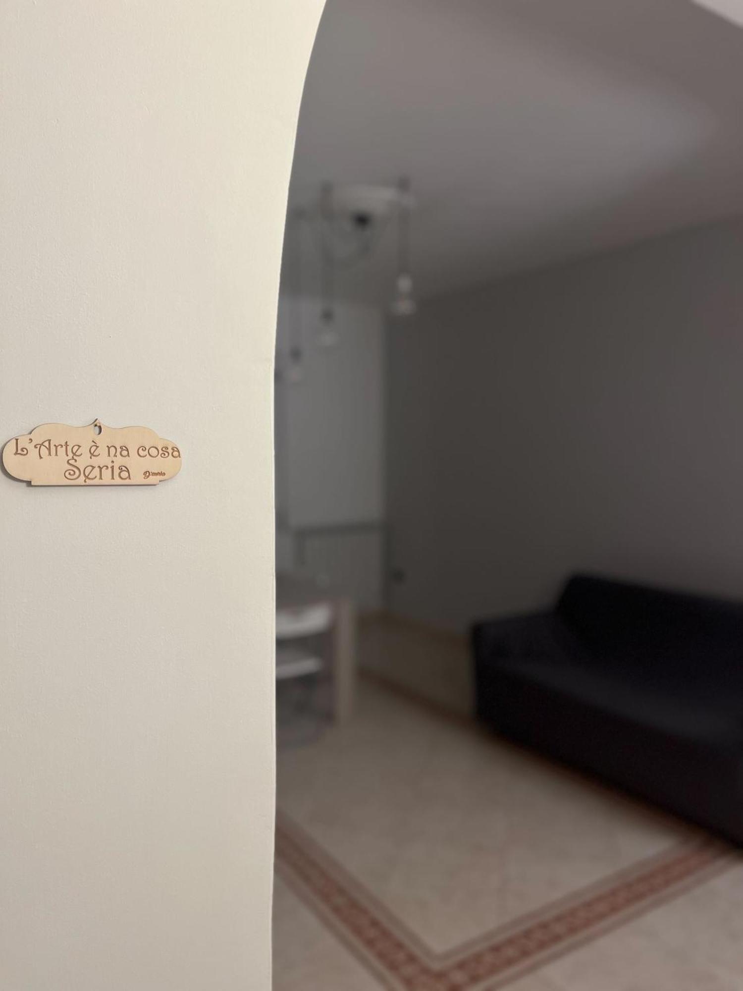 Saba'S House Apartment Naples Luaran gambar